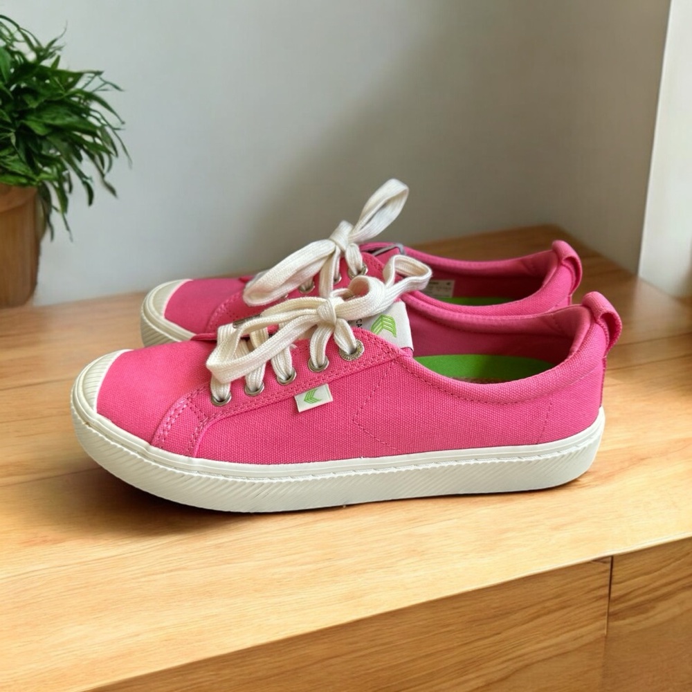 Cariuma OCA Low Top Lemonade Canvas Sneaker Lace Up Slip-On, Womens 8
